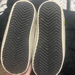 Toddler golden goose